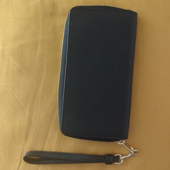 BRAND NEW COACH LONG ZIP AROUND CROSSGRAIN LEATHER WRISTLET/ WALLET WITH STRAP - Picture 2 of 9